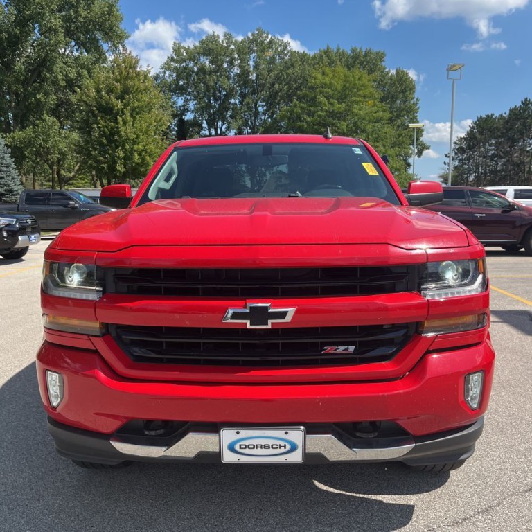 2017 Chevrolet Silverado 1500 Image 2