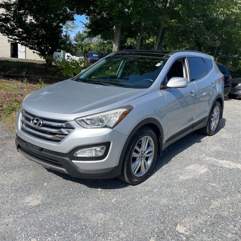 2016 Hyundai Santa Fe Sport Image 2
