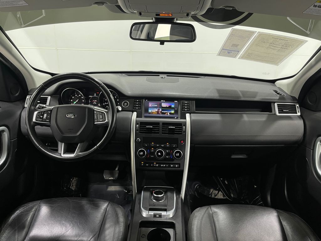 2017 Land Rover Discovery Sport Image 19