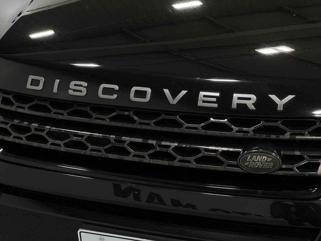 2017 Land Rover Discovery Sport Image 38