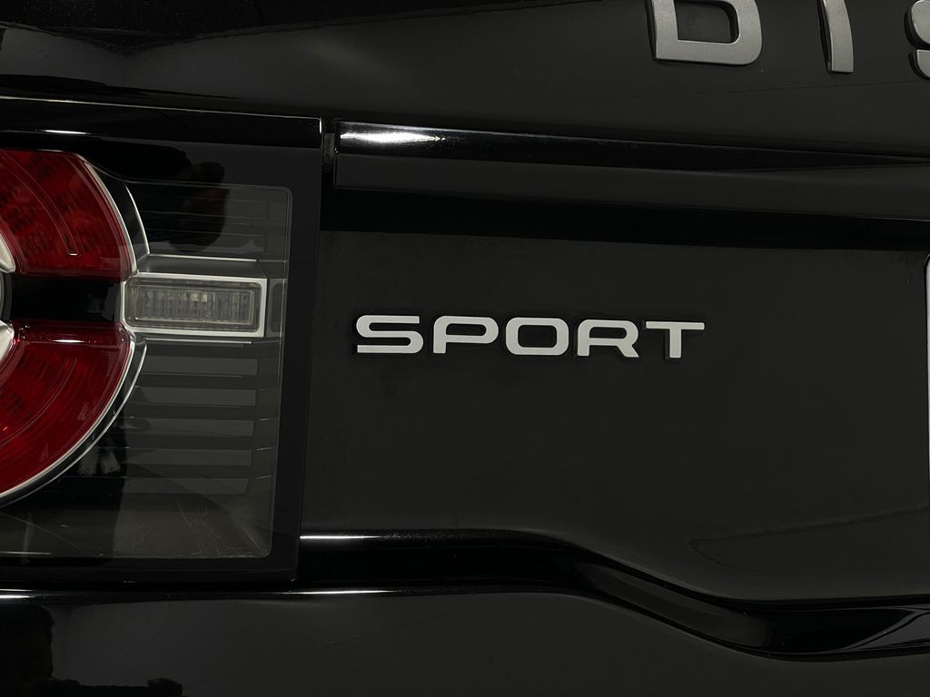 2017 Land Rover Discovery Sport Image 39