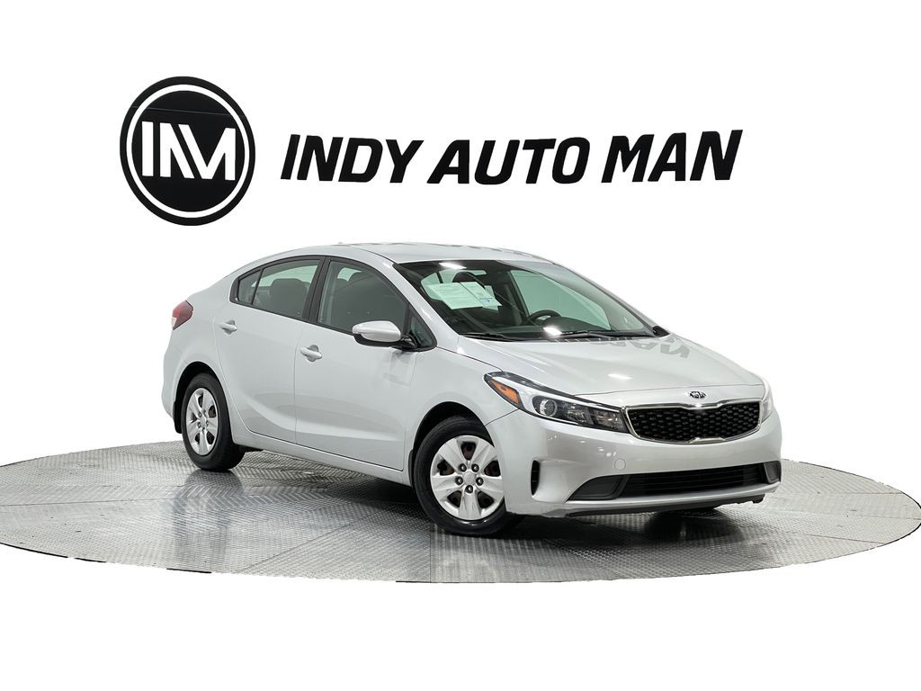 2017 Kia Forte Image 1