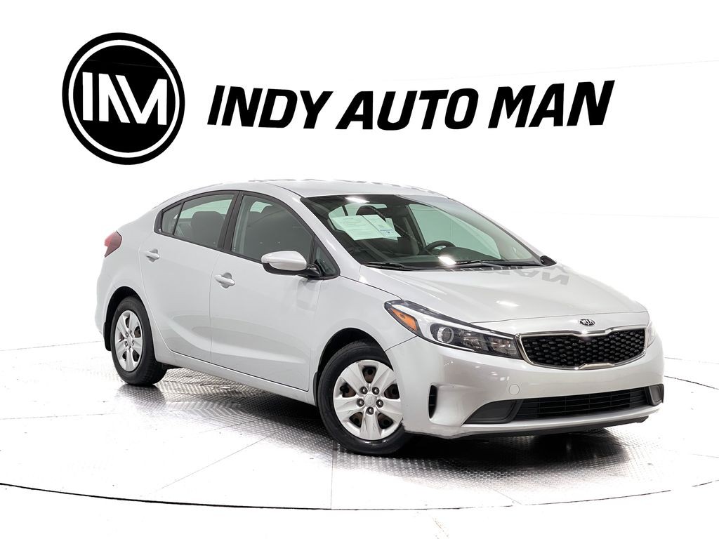 2017 Kia Forte Image 2