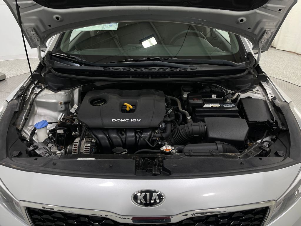 2017 Kia Forte Image 23