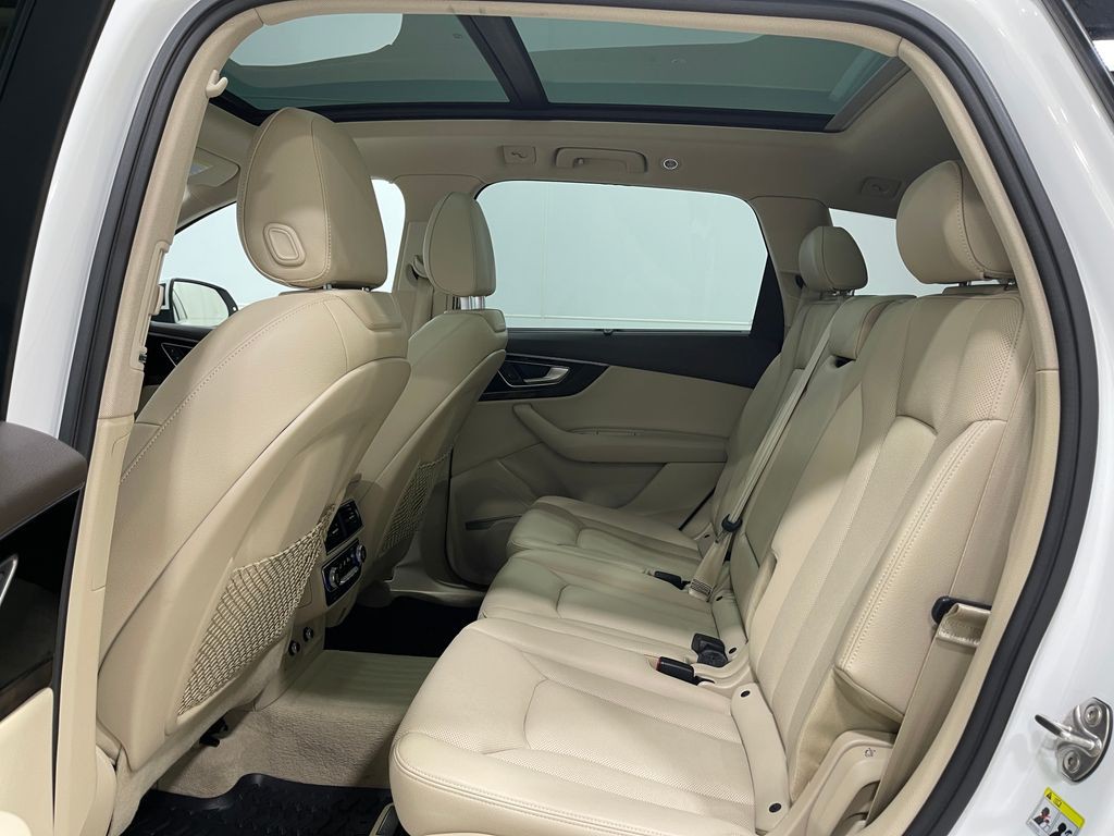 2019 Audi Q7 Image 31