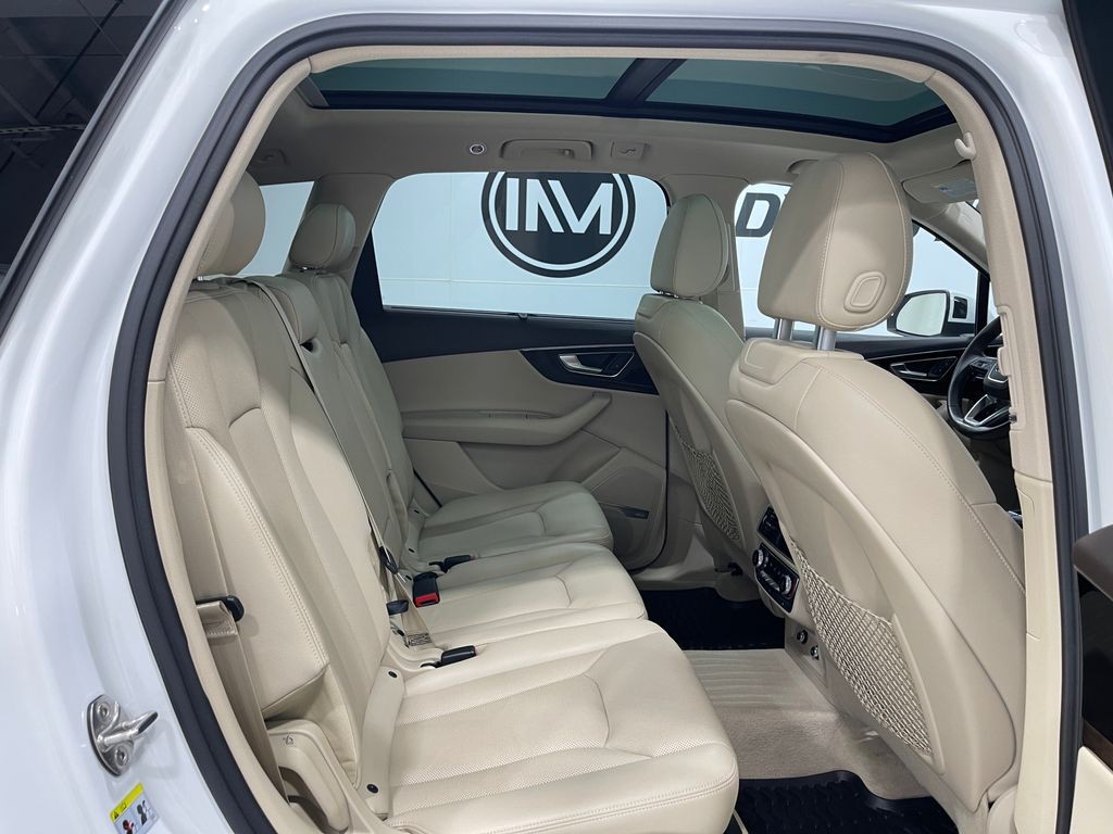 2019 Audi Q7 Image 34