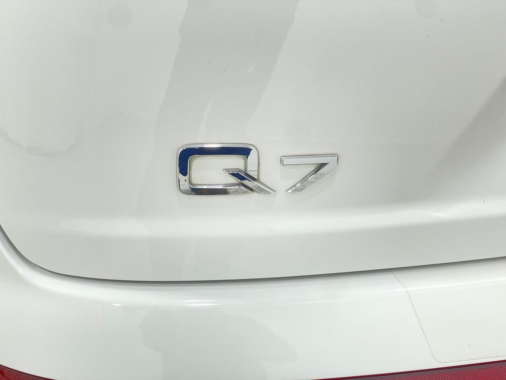 2019 Audi Q7 Image 42