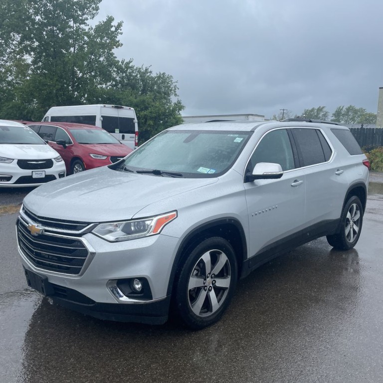 2019 Chevrolet Traverse Image 2