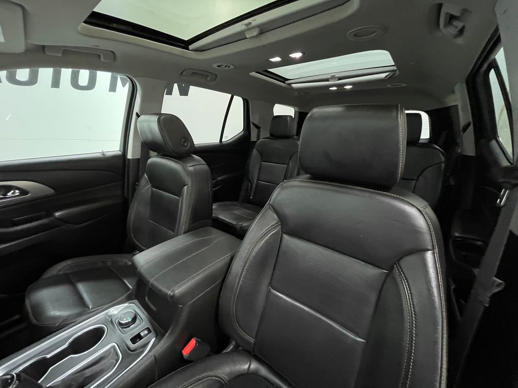 2019 Chevrolet Traverse Image 14