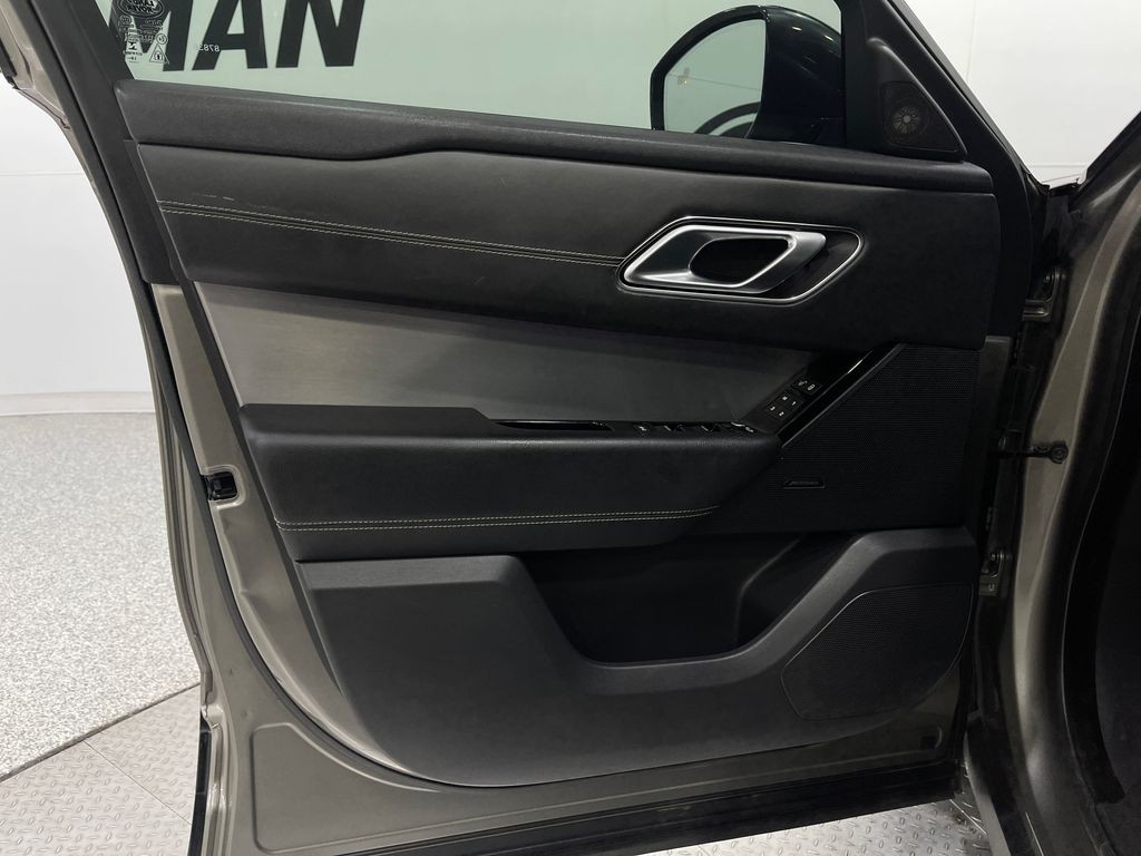 2020 Land Rover Range Rover Image 16