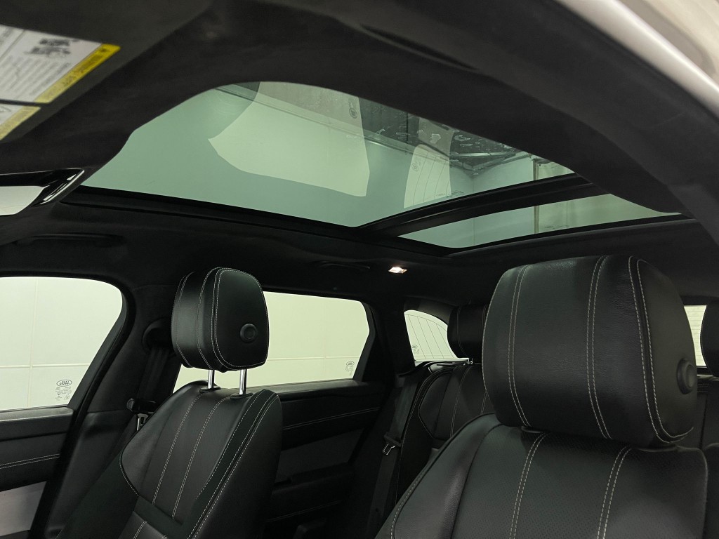 2020 Land Rover Range Rover Image 12