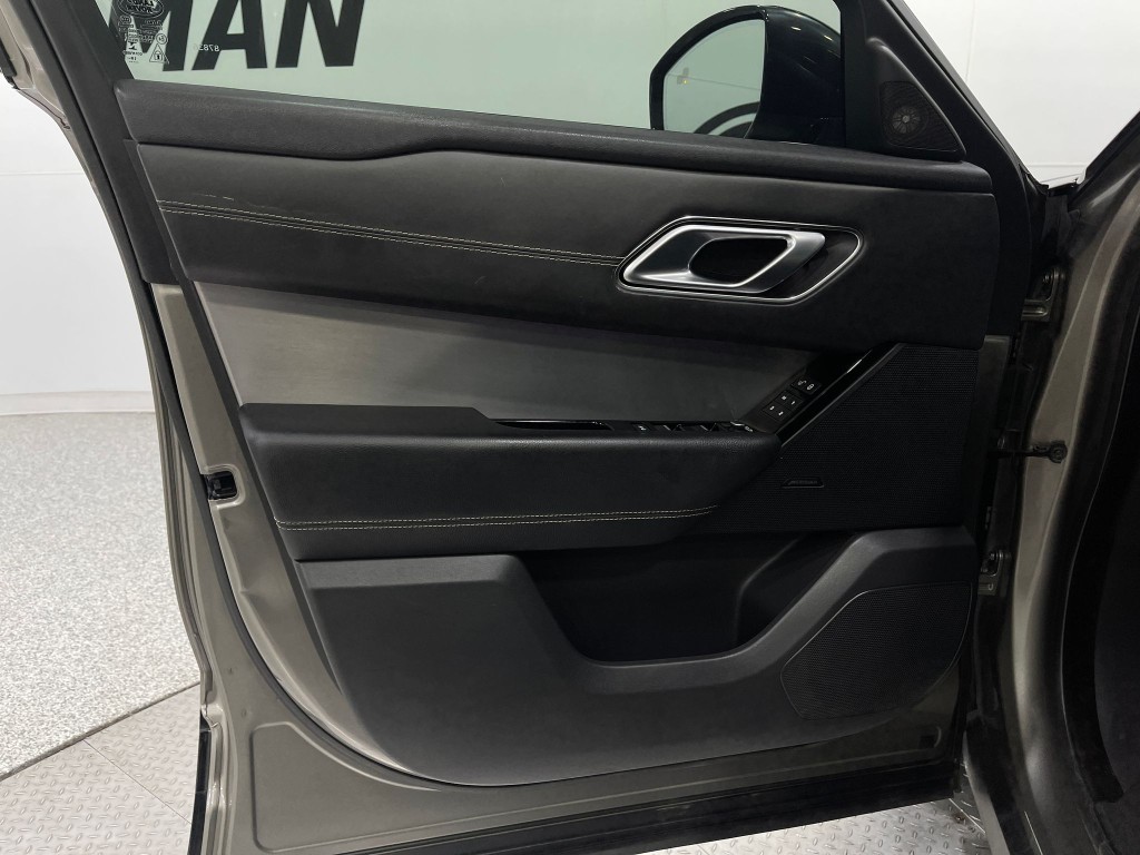 2020 Land Rover Range Rover Image 16