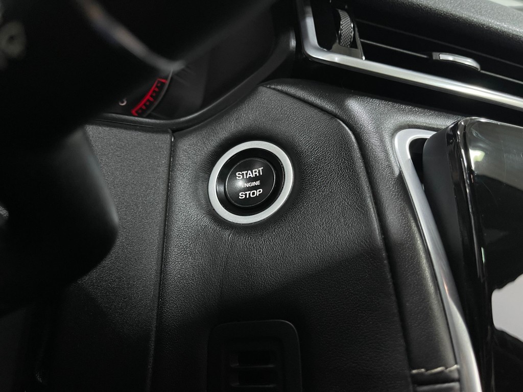 2020 Land Rover Range Rover Image 23