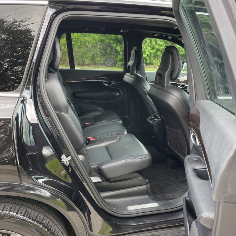 2016 Volvo XC90 Image 17