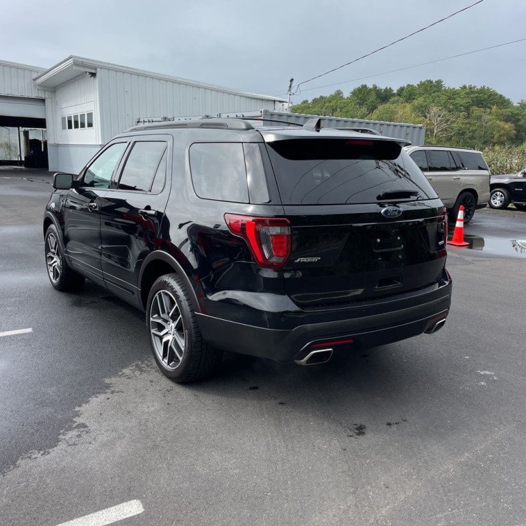 2016 Ford Explorer Image 7