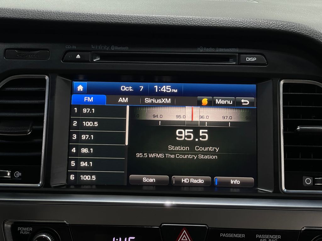 2017 Hyundai Sonata Image 24