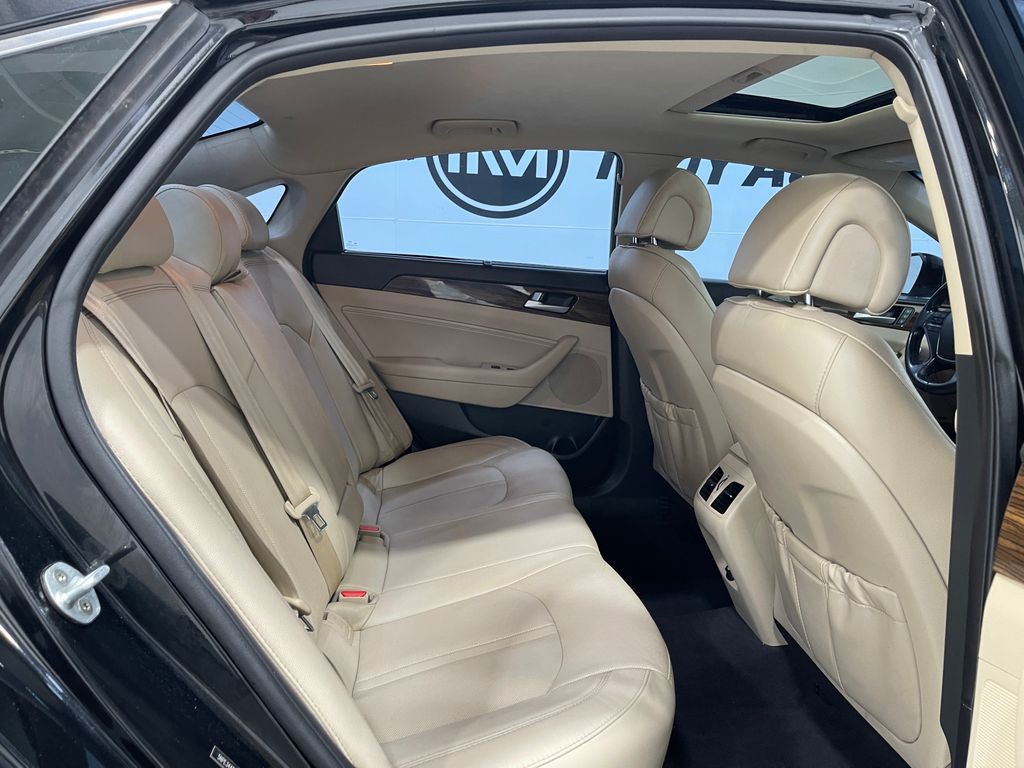 2017 Hyundai Sonata Image 31