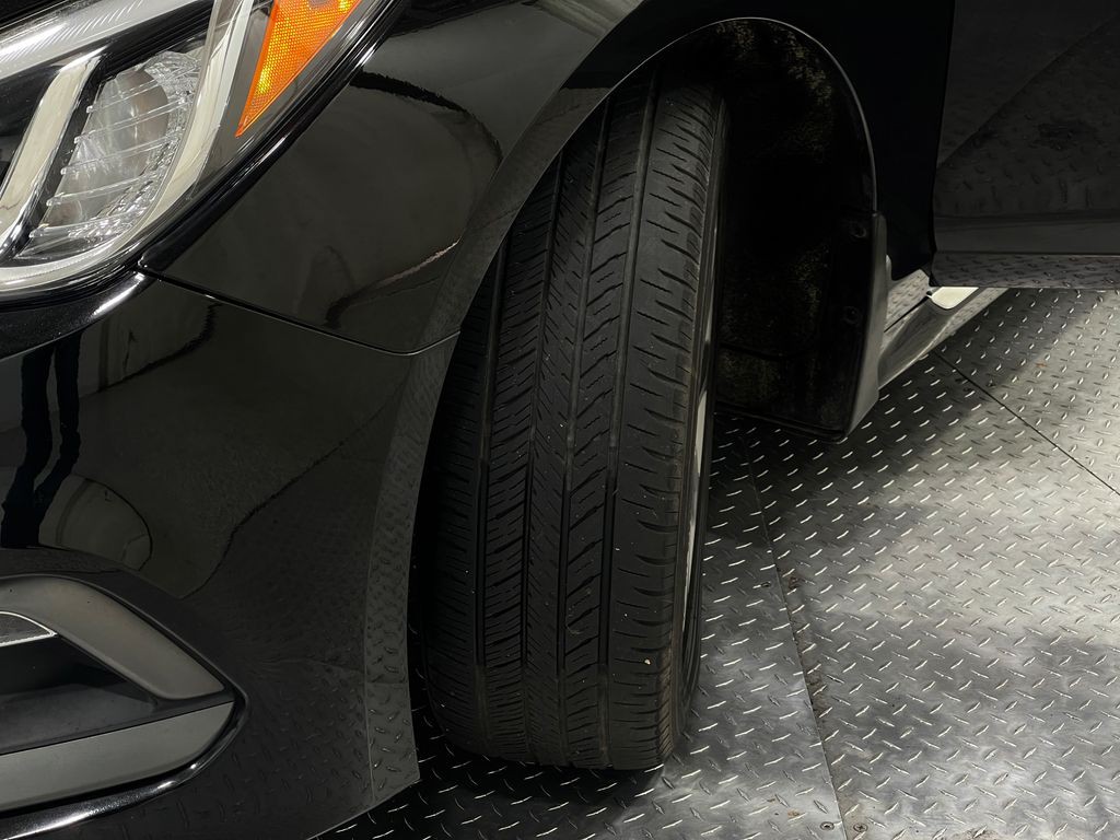 2017 Hyundai Sonata Image 36