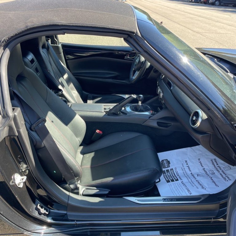2017 Mazda MX-5 Miata Image 9