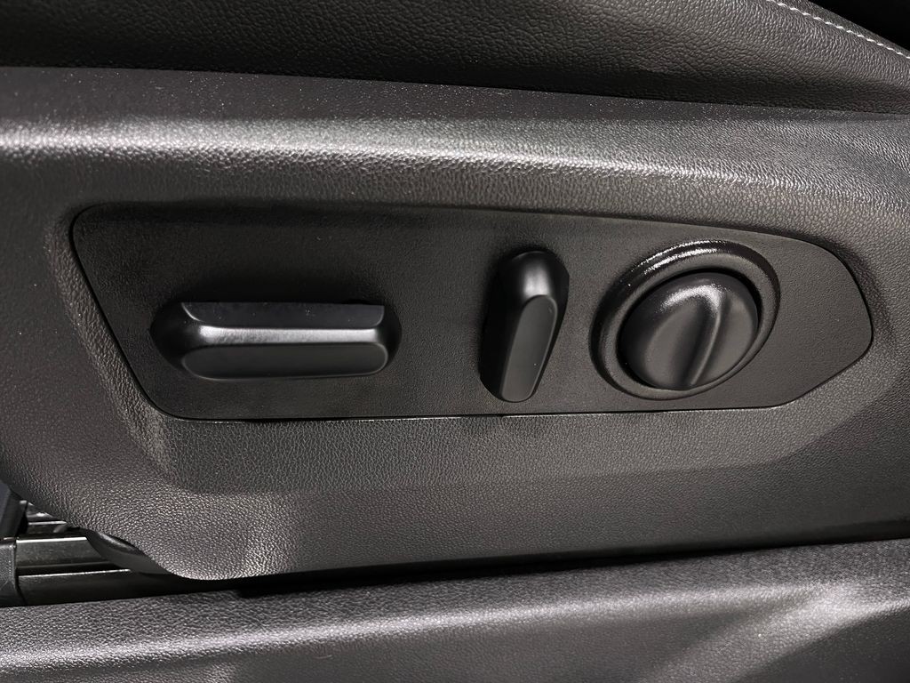 2020 Chevrolet Silverado 1500 Image 18