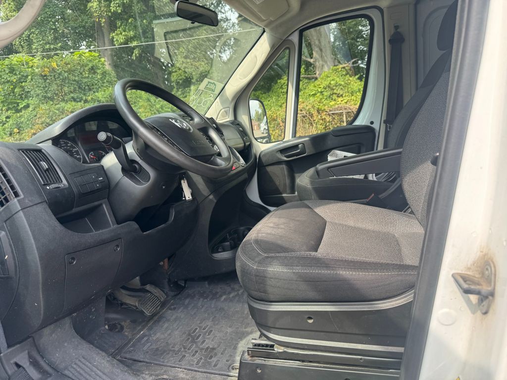 2021 RAM Promaster Image 5