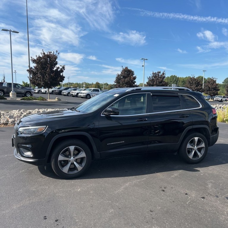 2019 Jeep Cherokee Image 5