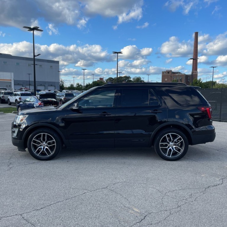 2017 Ford Explorer Image 5