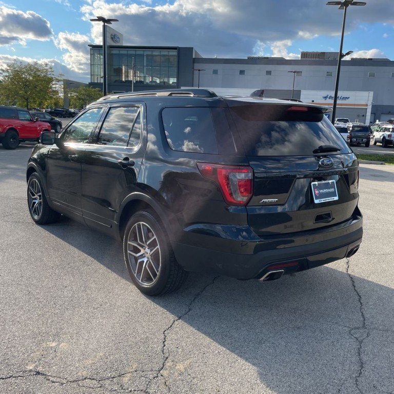 2017 Ford Explorer Image 7