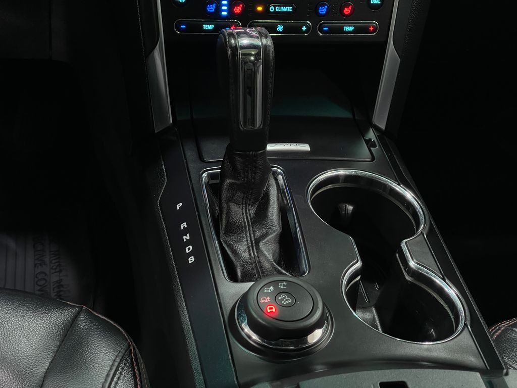 2017 Ford Explorer Image 28