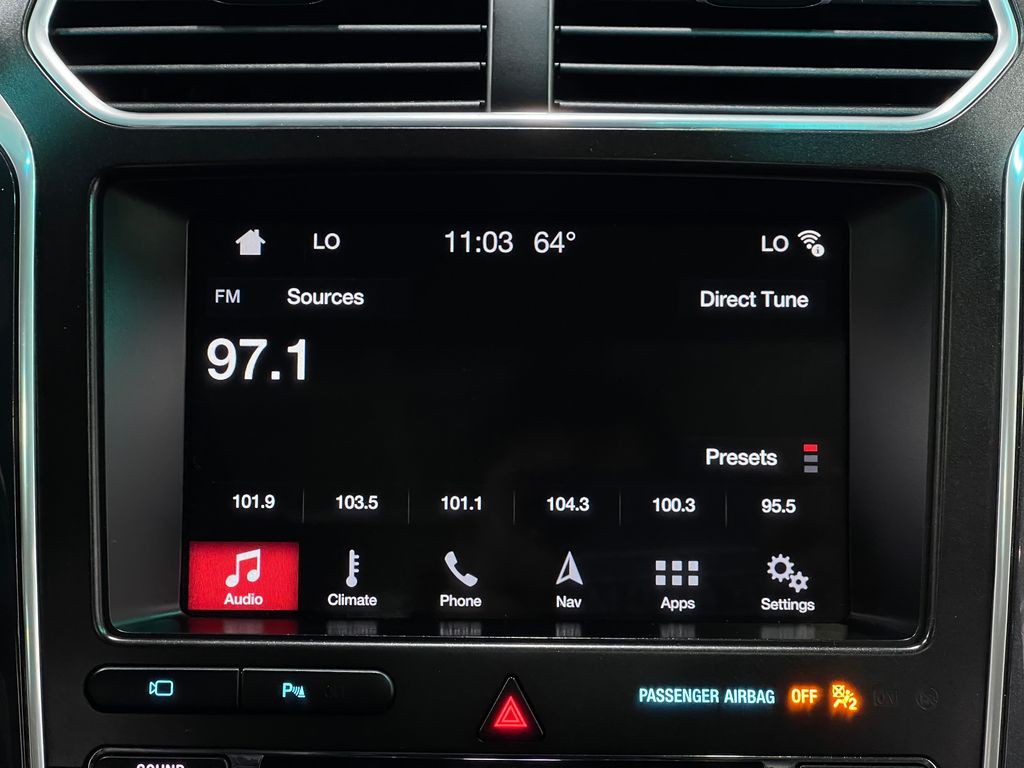 2017 Ford Explorer Image 23