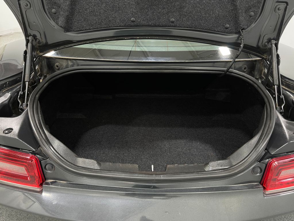 2015 Chevrolet Camaro Image 25