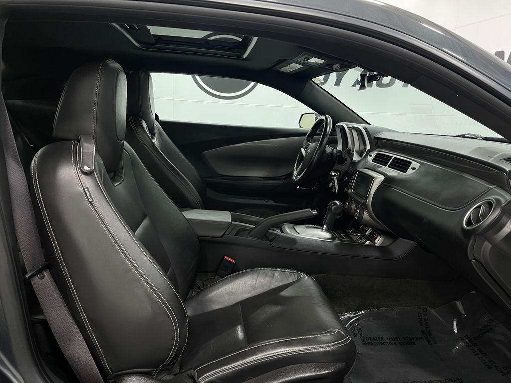 2015 Chevrolet Camaro Image 31