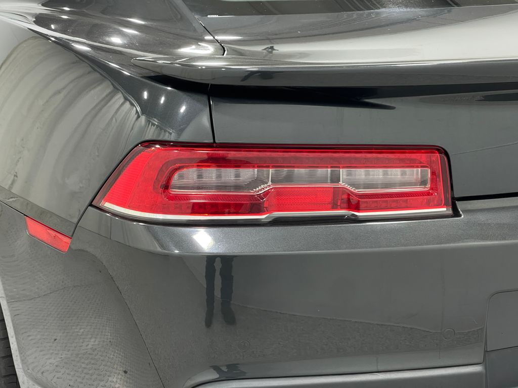 2015 Chevrolet Camaro Image 33