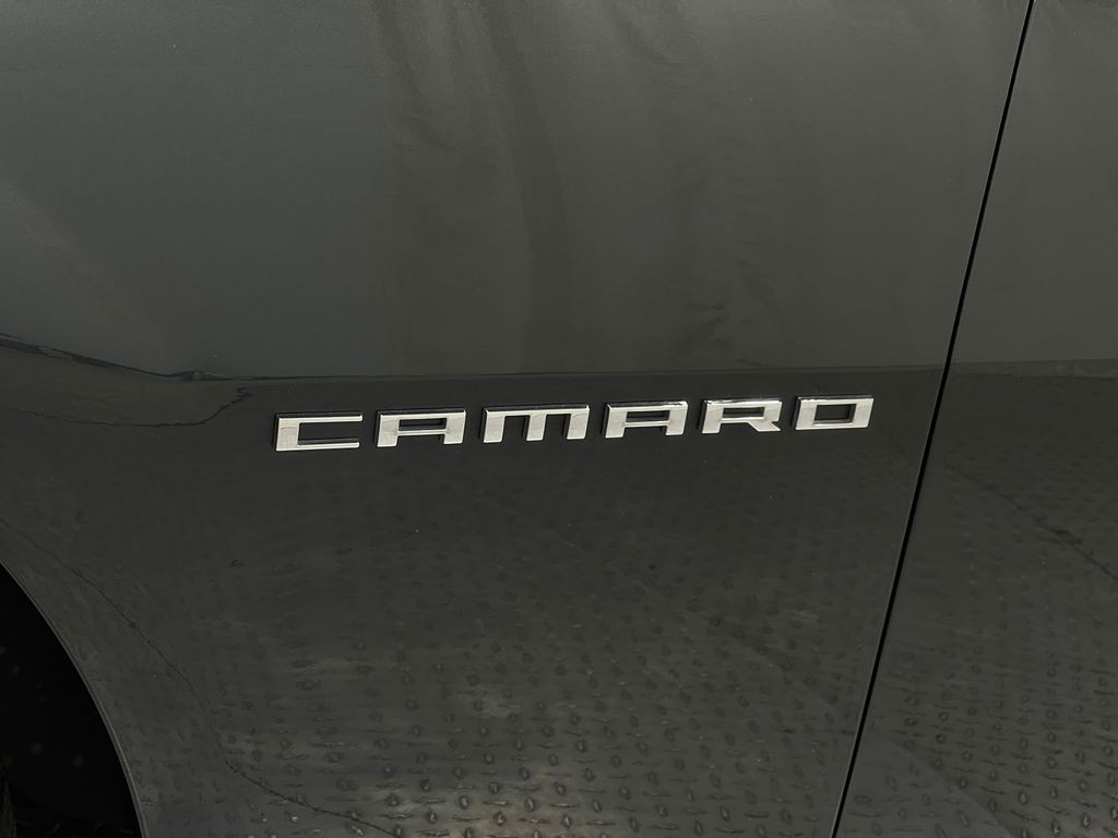 2015 Chevrolet Camaro Image 38