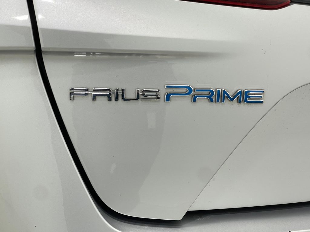 2020 Toyota Prius Image 36
