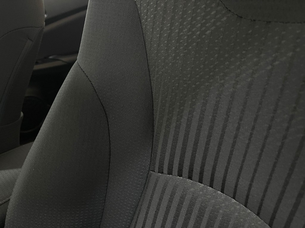 2020 Toyota Prius Image 16