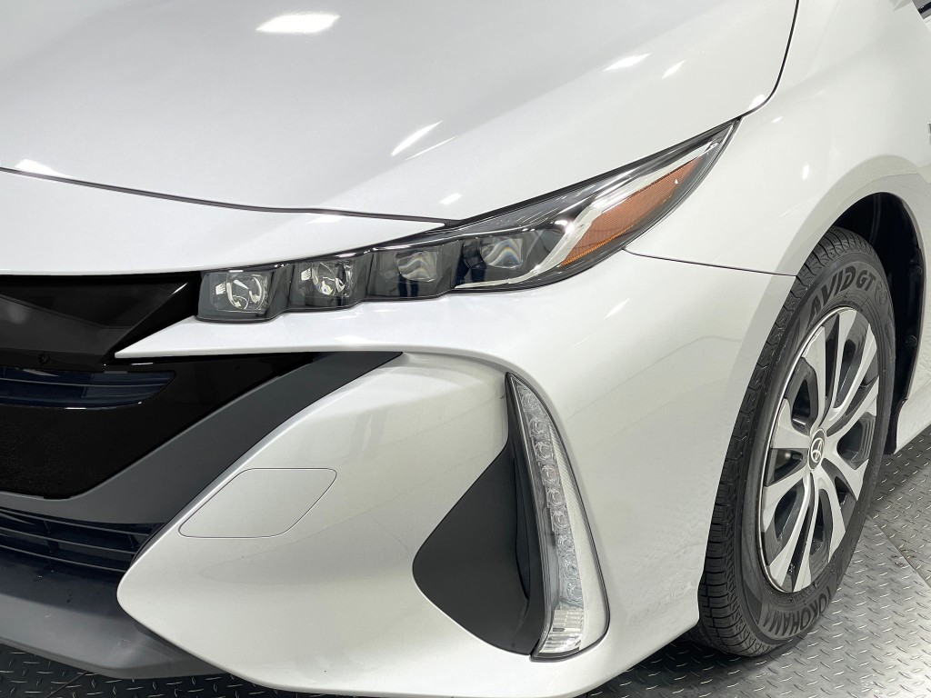 2020 Toyota Prius Image 30