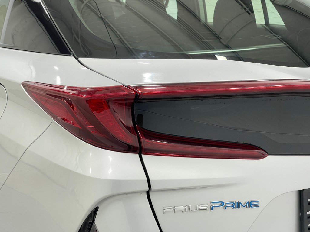 2020 Toyota Prius Image 31