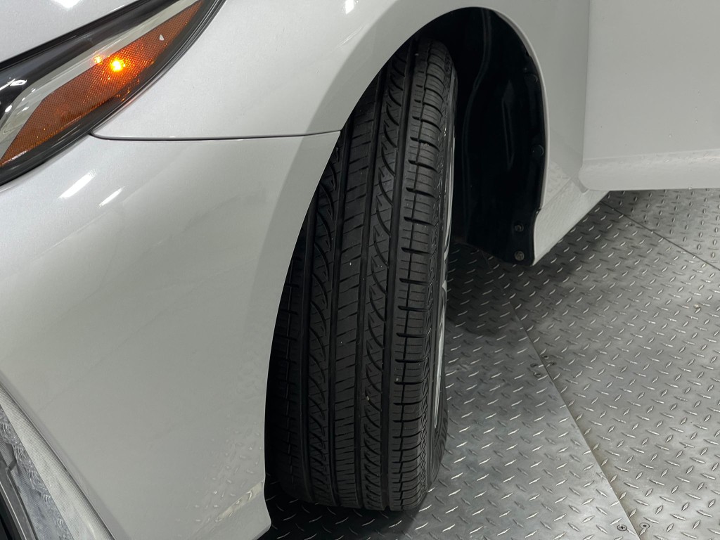 2020 Toyota Prius Image 33