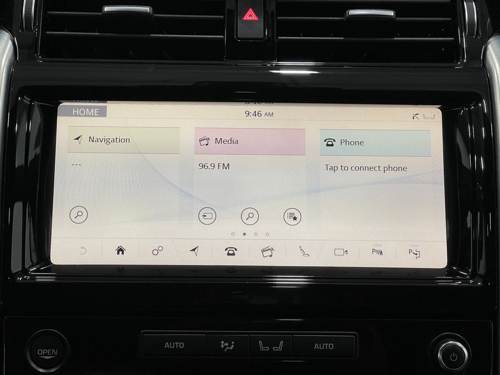 2019 Land Rover Discovery Image 25