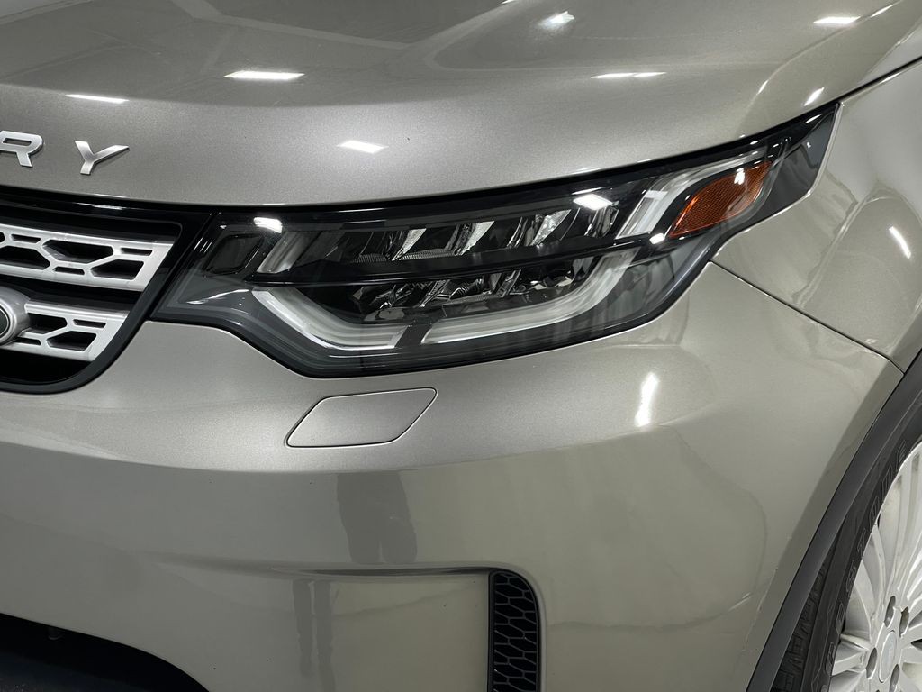2019 Land Rover Discovery Image 36