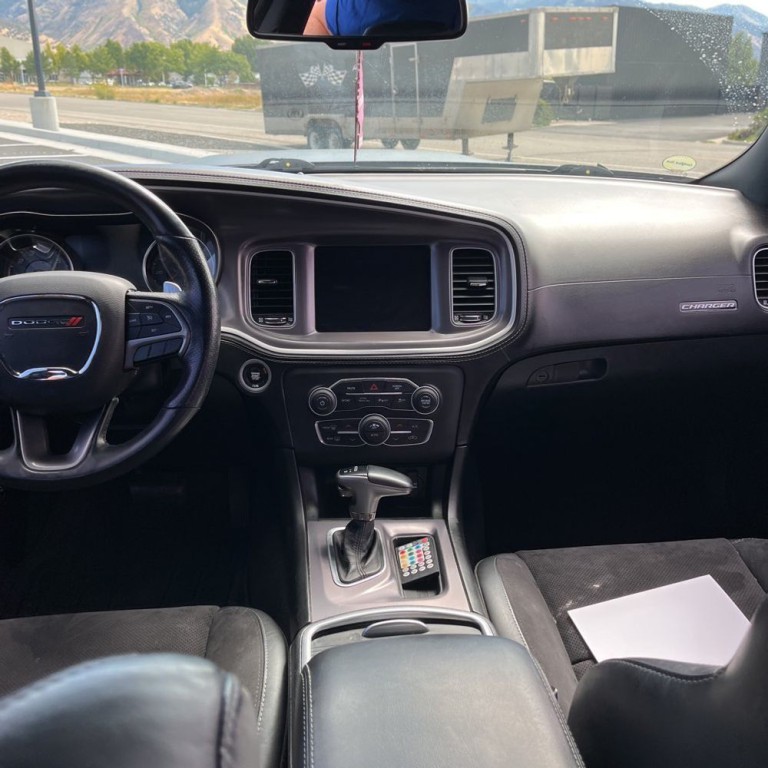 2019 Dodge Charger Image 10