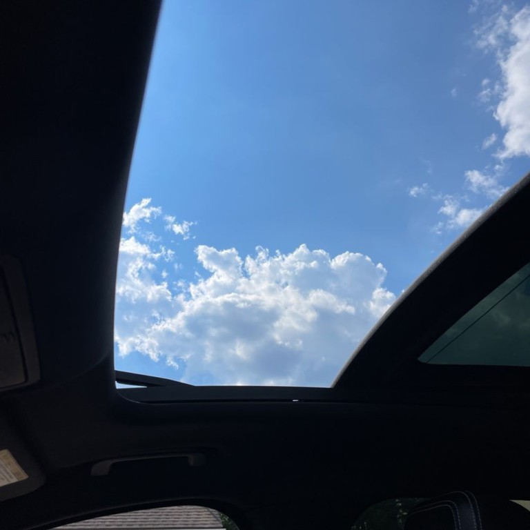 2018 Jaguar F-PACE Image 16