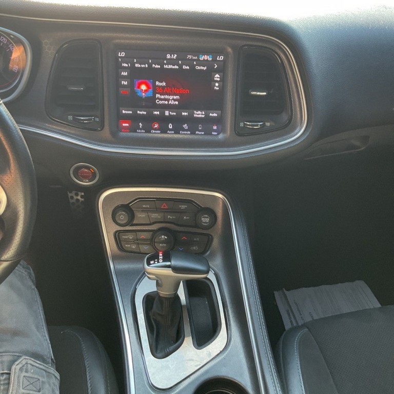 2018 Dodge Challenger Image 13
