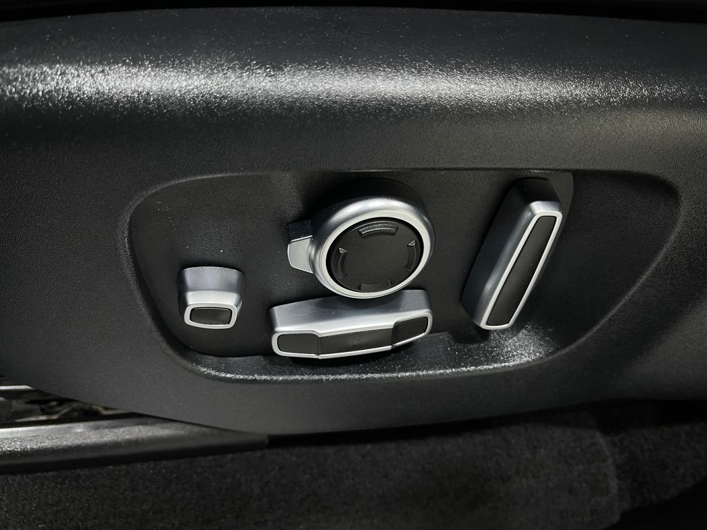 2018 Land Rover Range Rover Sport Image 18