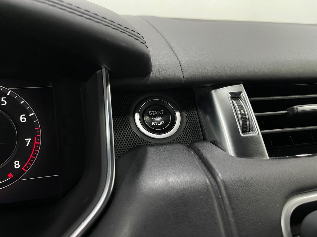 2018 Land Rover Range Rover Sport Image 22