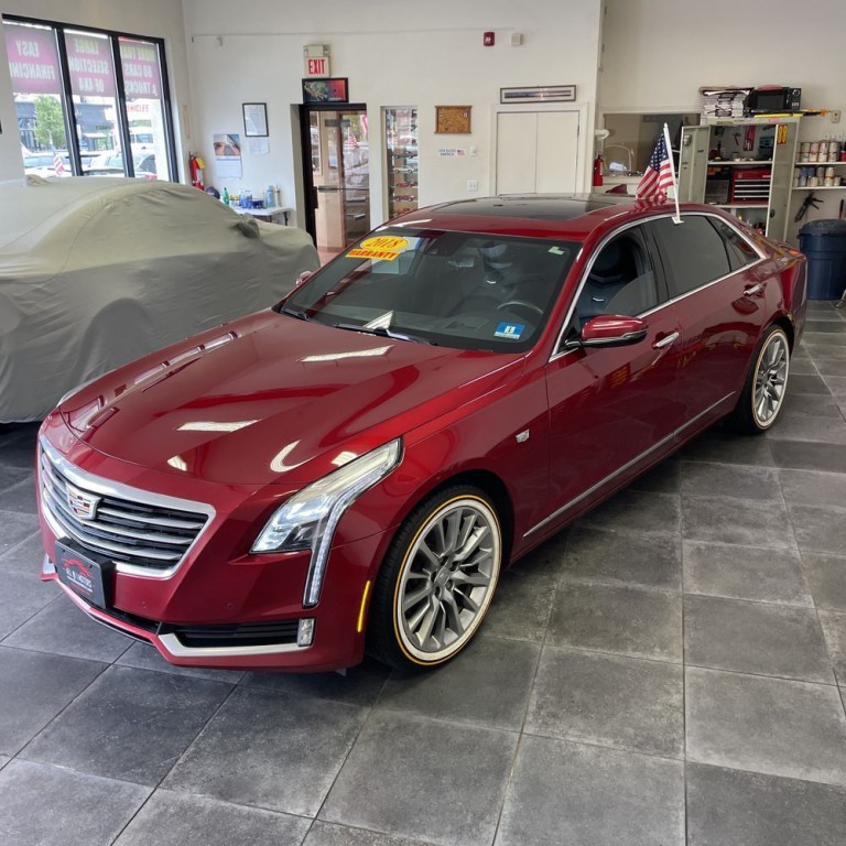2018 Cadillac CT6 Image 2