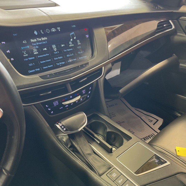 2018 Cadillac CT6 Image 11