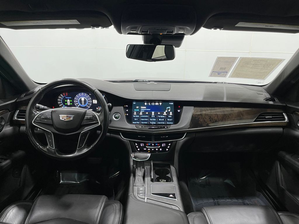 2018 Cadillac CT6 Image 18