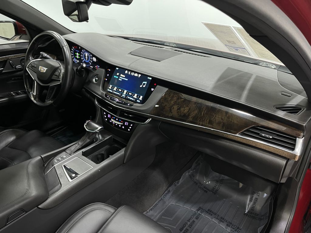 2018 Cadillac CT6 Image 19